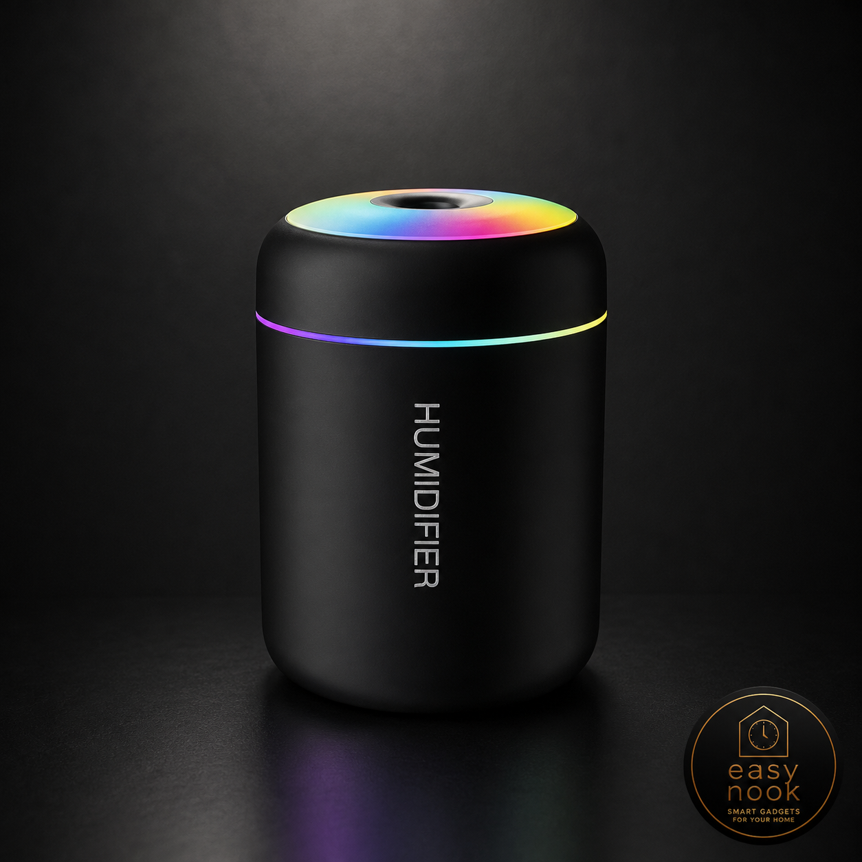 Mini USB aromatherapy diffuser and humidifier releasing mist